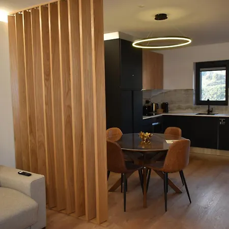 Empreendimento Serra Holiday home Cortes do Meio