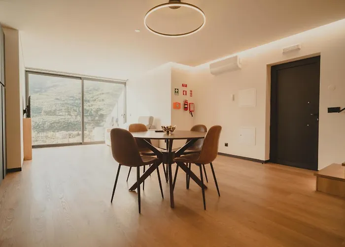 בית נופש Empreendimento Serra Cortes do Meio