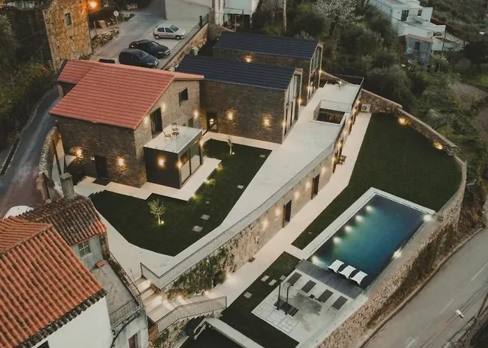 בית נופש Empreendimento Serra Cortes do Meio