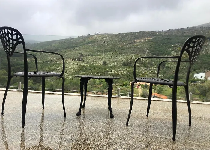 בית נופש Empreendimento Serra Cortes do Meio